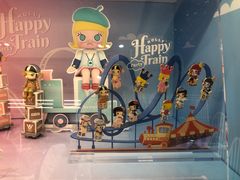 -泡泡玛特POPMART(蓝色港湾店)