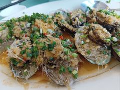 蒜蓉蒸鲜鲍-泓历皇朝酒店(东亭店)
