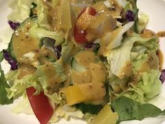 特色沙拉-玛格丽特现烤披萨(中润时代广场店)