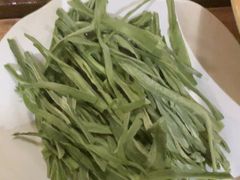 -城墙拐拐火锅(三峡广场黑金冠店)