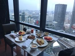 -上海龙之梦万丽酒店