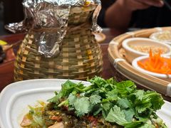 -包整·丝娃娃(一览甲秀楼风景店)