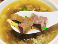 血汤-泰煌鸡·上海白斩鸡·鸡汤面(万航店)