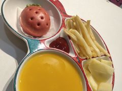 -LED LAND灯堡亲子餐厅(慈溪吾悦广场店)