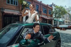 点击看大图 唯美浪漫-挪娅婚纱摄影皇家会所