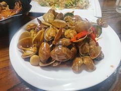 -亚忠小吃店(曾厝垵店)