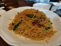 -龙悦湾酒家·八阵鱼生·渔人码头店