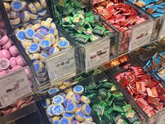 -VENCHI 闻绮(北京国贸商城店)