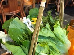 -野山舂·贵州现舂酸汤火锅(鸿通城店)