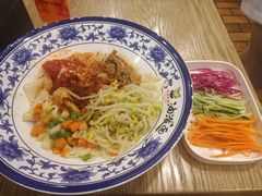 特色油泼-陕味食族油泼面·小炒盖码面(双榆树店)