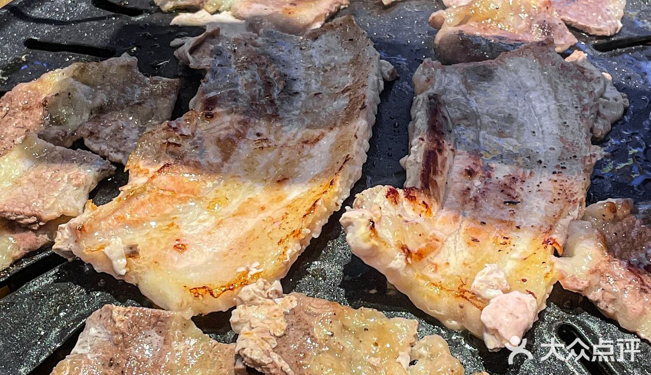 一秒穿越韩国🇰🇷！韩式烤肉香迷糊啦～