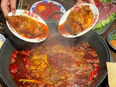 -萍姐火锅·公路夜市(武汉首店)