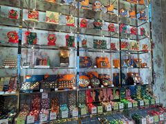 -VENCHI 闻绮(上海佛罗伦萨小镇店)