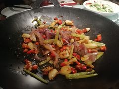 -湘西小馆(滨河路店)