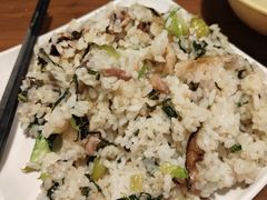 -舒蔡记生煎菜饭(云南中路店)