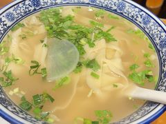 -东大桥小国抻面烧烤(长通路店)
