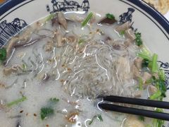 -鸭小妹鸭血粉丝(老门东店)