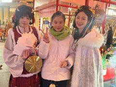-瑞虹新天地月亮湾