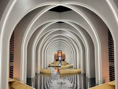 -涨巢·潮玩水疗局