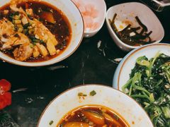 -椒行天下干锅牛蛙·(万宝店)
