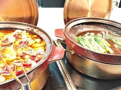 -四囍码头海鲜烧烤自助火锅(外滩南京东路悦荟广场店)