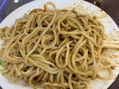鸡丝凉面-聚德华天护国寺小吃(甜水园店)