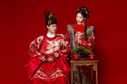 -黑马婚纱摄影