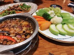 -Hoang Yen Vietnamese Cuisine