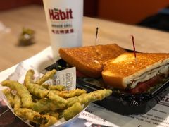 -The Habit Burger Grill 哈比特汉堡(复兴soho店)