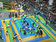 -蒙特利亲子乐园