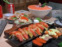 -万岁料理回转寿司(华贸店)