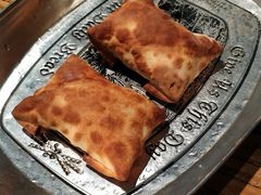 馕坑烤包子-阿里家·新疆烤肉酒場 by MIG