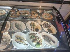 -新天明砂锅鱼头煲