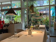 -春树下·树屋花房西餐厅(罍街AS1980店)