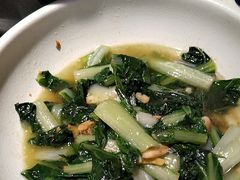 -川流不息·地道川菜·小龙虾(新松江路店)