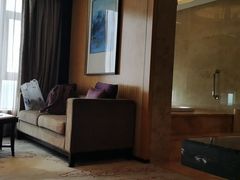 -中山利和希尔顿酒店