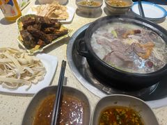 -九寨特色牦牛肉汤锅 羊肉汤锅