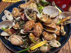 -蚝堡海鲜·威海菜·海肠捞饭·烧烤·亚洲吃蚝公司(幸福门店)