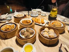 -广州花园酒店荔湾亭·地道点心·粤式饮茶