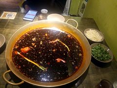 红油红锅-符淼淼火锅(宽窄巷子店)