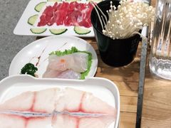 -江小渔鲜鱼火锅(冠亚星城店)