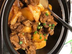 牛腩白萝卜煲-汤城小厨•粤菜•靓汤(金宝街店)