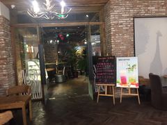 -雨舍咖啡(汉神购物广场咖啡街区店)