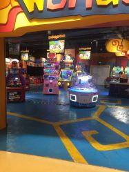 -探奇游乐园(烟台大悦城店)