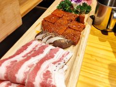 -么肆烤肉·中式自助·烤肉大排档(街道口季佳PAI店)