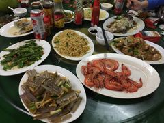 -岛中岛·海鲜大排档·万宁老字号(东澳店)
