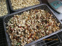 -正宗老杨特色爆米花(四棉店)