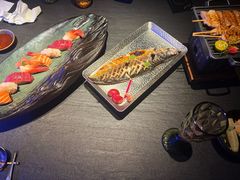 -蟹犇前•帝王蟹雪蟹(陆家嘴店)