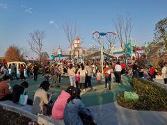 -季高兔窝窝亲子园(上海薰衣草公园店)