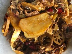 -螺满地螺丝粉